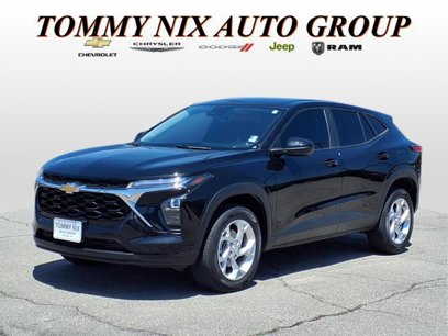 Used 2024 Chevrolet Trax LS w/ LS Convenience Package