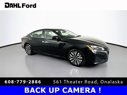 Used 2023 Nissan Altima 2.5 SV