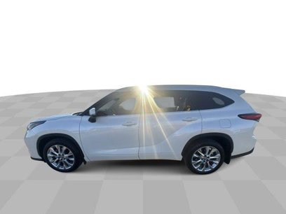 Used 2021 Toyota Highlander Limited