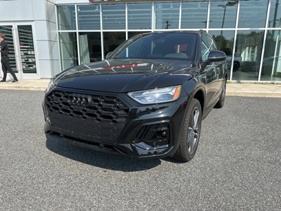 New 2025 Audi Q5 e Premium Plus