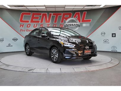New 2025 Nissan Versa SV w/ Trunk Package