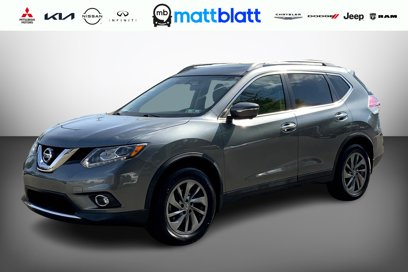 Used 2015 Nissan Rogue SL w/ SL Premium Package
