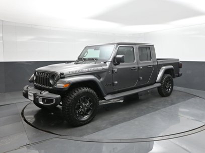 New 2025 Jeep Gladiator Sport