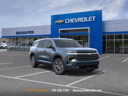 New 2025 Chevrolet Traverse LT