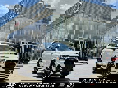 New 2025 Audi Q3 2.0T Premium Plus