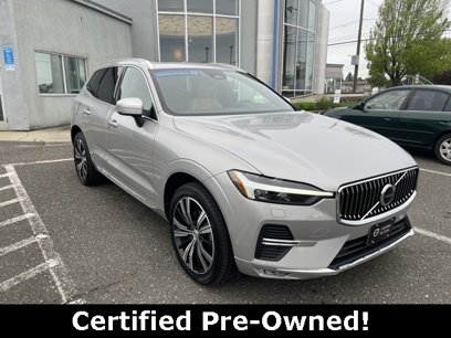 Certified 2022 Volvo XC60 B5 Inscription w/ Climate Package