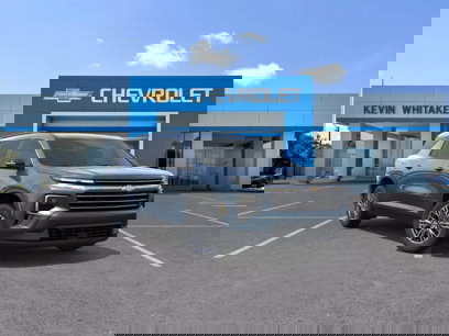 New 2025 Chevrolet Traverse LT