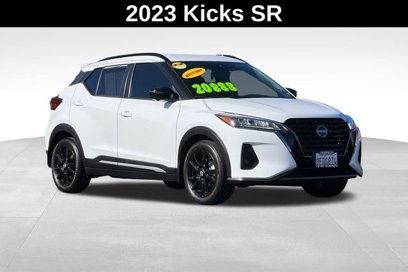 Used 2023 Nissan Kicks SR