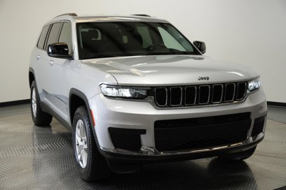 Used 2022 Jeep Grand Cherokee L Laredo w/ Luxury Tech Group I