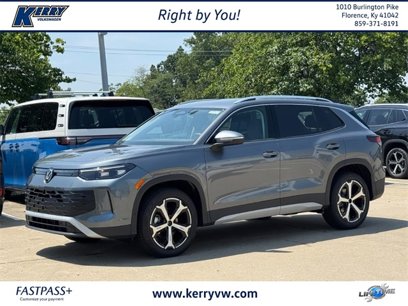 New 2025 Volkswagen Tiguan SE