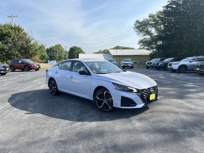 New 2025 Nissan Altima 2.5 SR w/ SR Premium Package