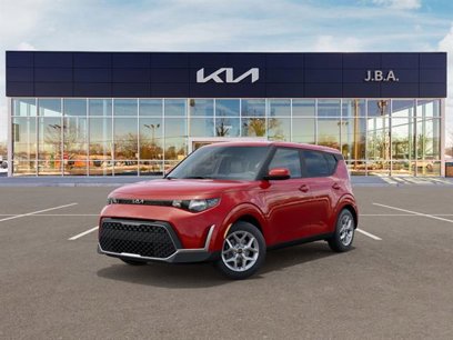 New 2025 Kia Soul S