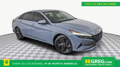 Used 2021 Hyundai Elantra SEL w/ Preferred Accessory Package