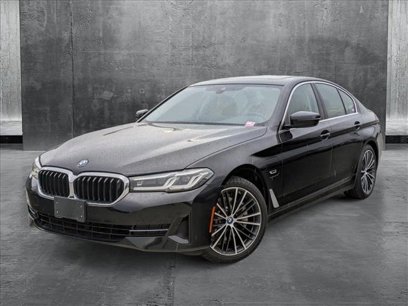 Used 2022 BMW 530e xDrive w/ Convenience Package
