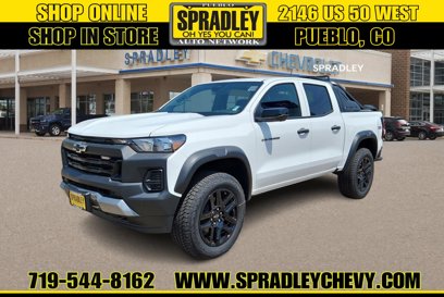 New 2025 Chevrolet Colorado Trail Boss w/ Midnight Edition
