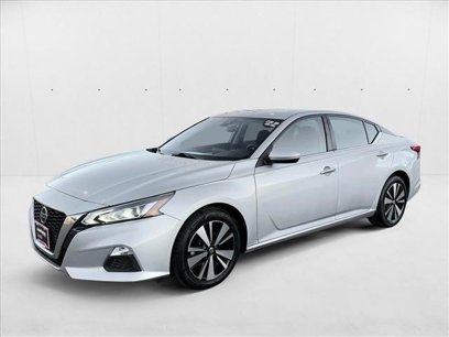 Used 2022 Nissan Altima 2.5 SV