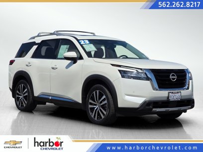 Used 2023 Nissan Pathfinder Platinum