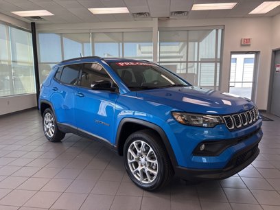 Used 2024 Jeep Compass Latitude