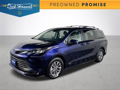 Used 2021 Toyota Sienna LE
