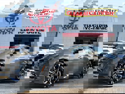 New 2025 Toyota Prius Plug-In Hybrid