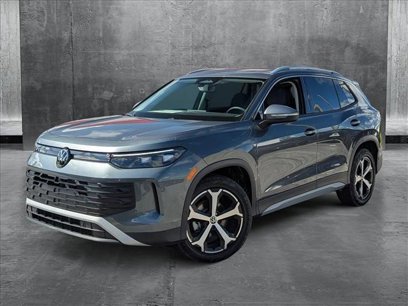 New 2025 Volkswagen Tiguan SE