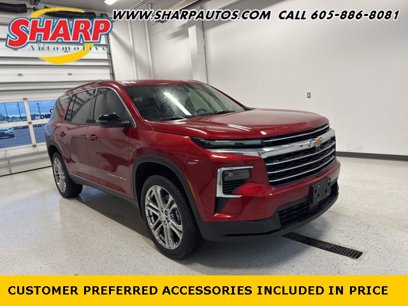 New 2025 Chevrolet Traverse LT w/ LPO, Floor Liner Package