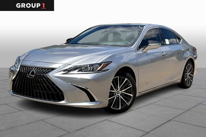 New 2025 Lexus ES 350 w/ Premium Package
