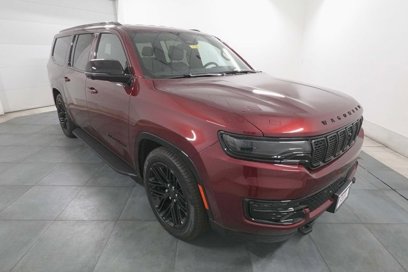 New 2025 Jeep Wagoneer L Series II w/ Convenience Group I