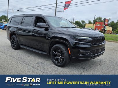 New 2024 Jeep Wagoneer L Series II w/ Convenience Group I