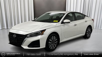 Used 2023 Nissan Altima 2.5 SV