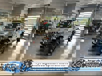 Used 2021 Jeep Gladiator Rubicon w/ LED Lighting Group