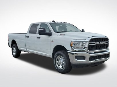 New 2024 RAM 2500 Tradesman w/ Chrome Appearance Group