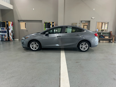 Used 2019 Chevrolet Cruze LT w/ Convenience Package