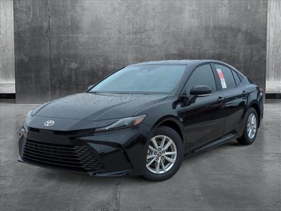 New 2025 Toyota Camry LE