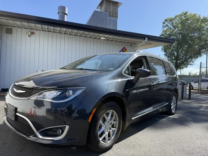 Used 2020 Chrysler Pacifica Touring-L