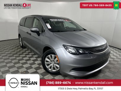 Used 2020 Chrysler Voyager L