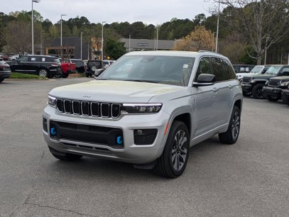 New 2024 Jeep Grand Cherokee Overland w/ Advanced Protech Group III
