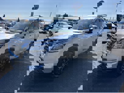 Used 2022 Nissan Pathfinder SV