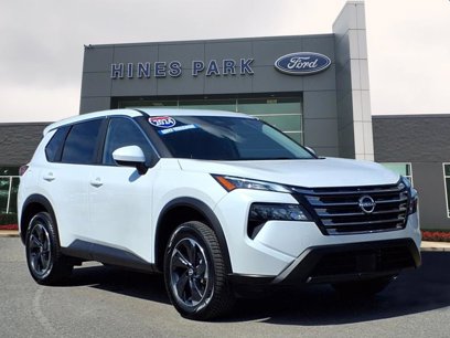 Used 2024 Nissan Rogue SV