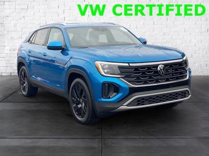Certified 2024 Volkswagen Atlas Cross Sport SE w/ Panoramic Sunroof Package
