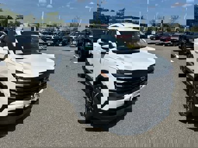 New 2025 Nissan Kicks SV