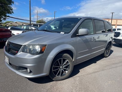 Used 2015 Dodge Grand Caravan SXT w/ Blacktop Package