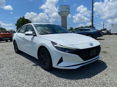 Used 2021 Hyundai Elantra SEL