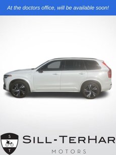 Used 2022 Volvo XC90 T8 R-Design w/ Advanced Package