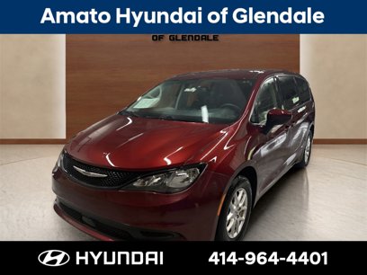 Used 2022 Chrysler Voyager LX