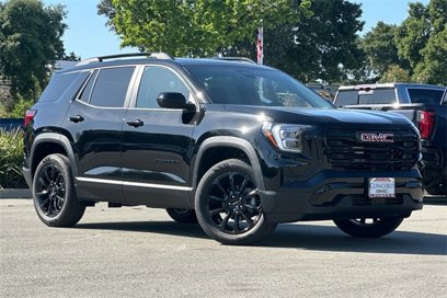 New 2025 GMC Terrain Elevation w/ Elevation Premium Package