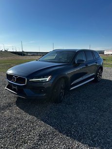 Used 2020 Volvo V60 T5 Cross Country