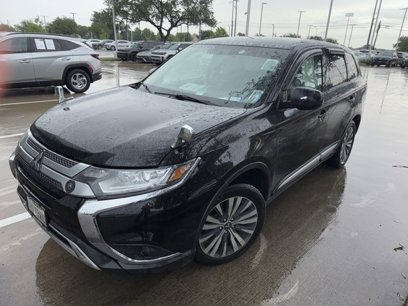Used 2020 Mitsubishi Outlander SE