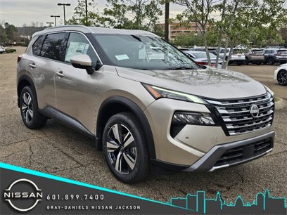 New 2025 Nissan Rogue SL