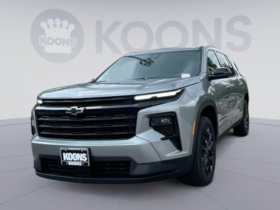 New 2025 Chevrolet Traverse LT w/ Midnight/Sport Edition